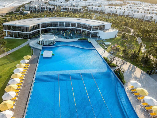 resort Hồ Tràm có hồ bơi riêng