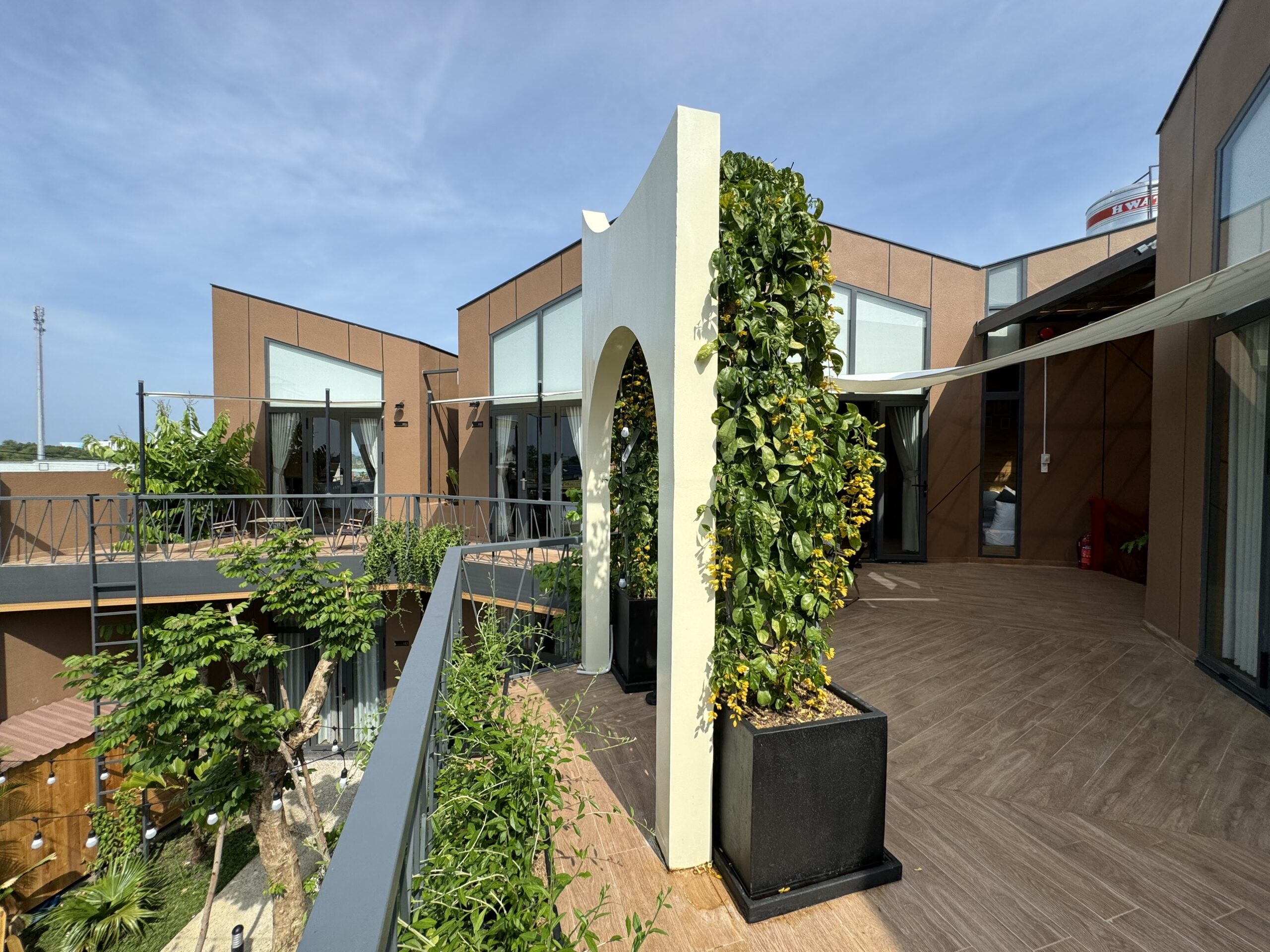 giá phòng resort hồ tràm