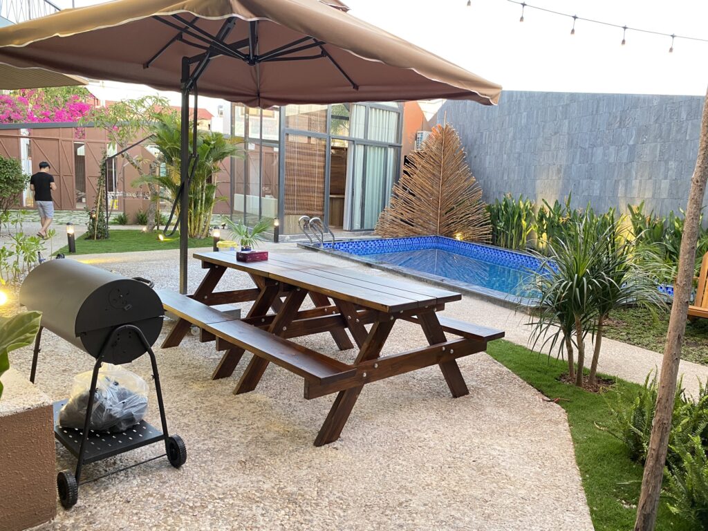 khách sạn Hồ Tràm view đẹp