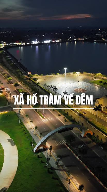 chợ đêm Hồ Tràm